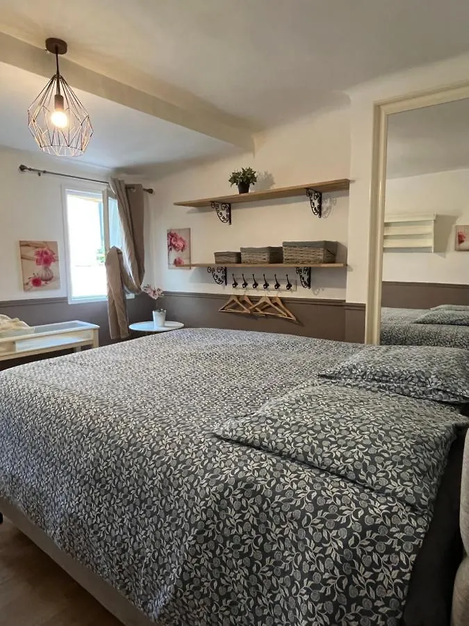 Agapee Apartman Aix-en-Provence